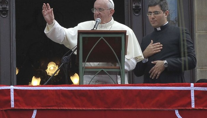 papa_francisco_no_rio_de_janeiro02.jpg